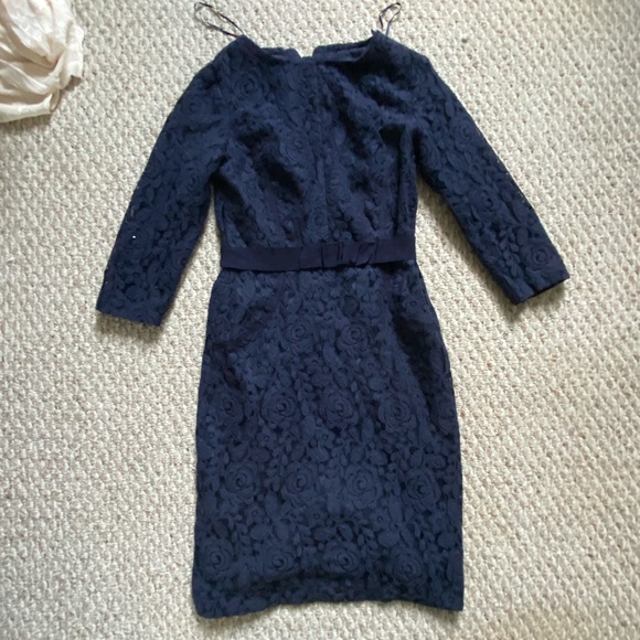 Navy, lace Taylor dress - Picture 2 of 4